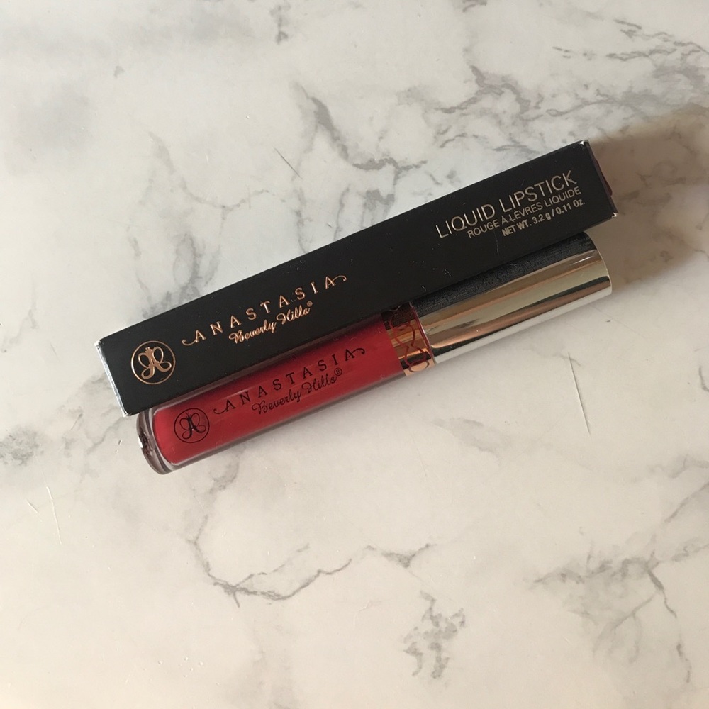 ABH Liquid Lipstick - Strawberry
